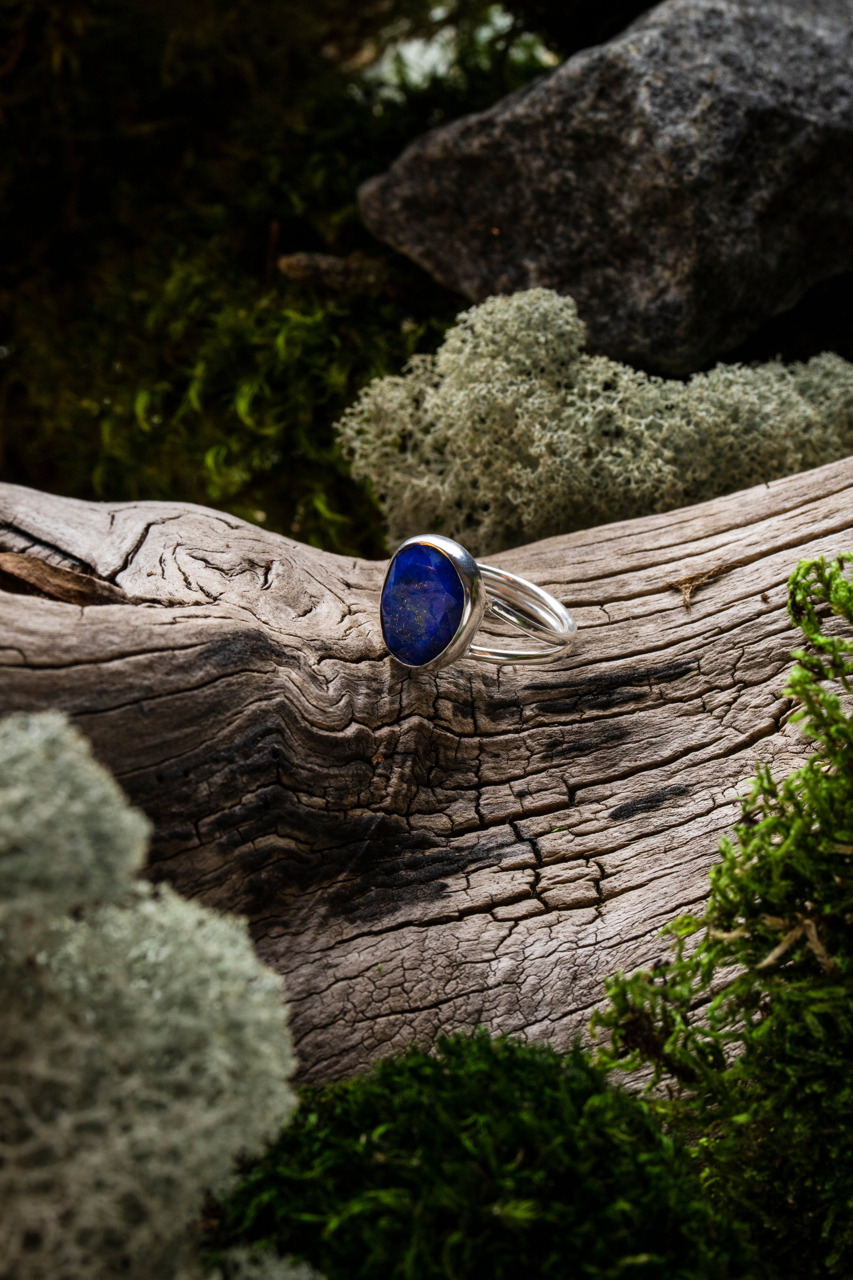 Lapis Lazuli Rose Cut Silver Ring